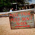 Mule Sign